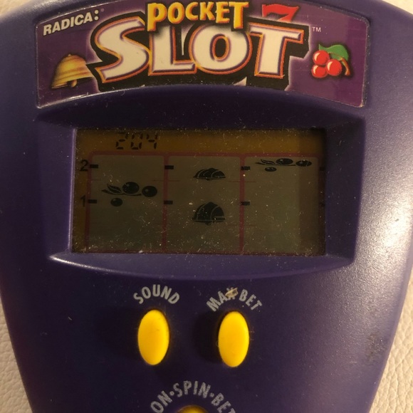 Radica Pocket Slot 1997 Hand Held Electronic Slots 777- Tested - Picture 4 of 7